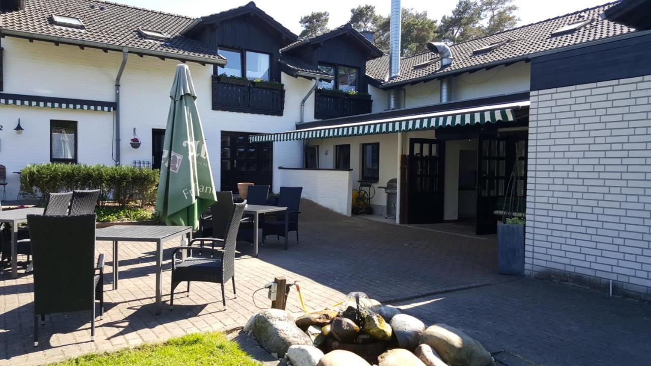 ลันด์โฮเทล ลินเดิน อัม เฟเนโคเทนเซ Hotel Niederkruechten ภายนอก รูปภาพ