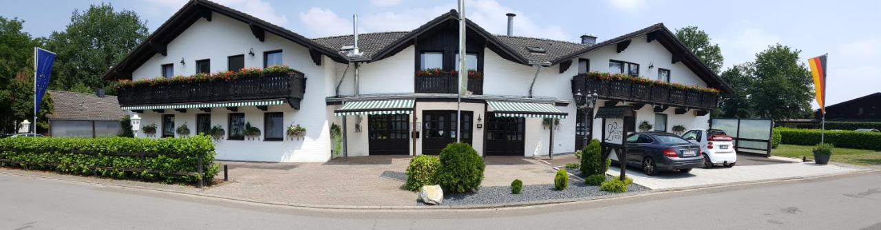 ลันด์โฮเทล ลินเดิน อัม เฟเนโคเทนเซ Hotel Niederkruechten ภายนอก รูปภาพ